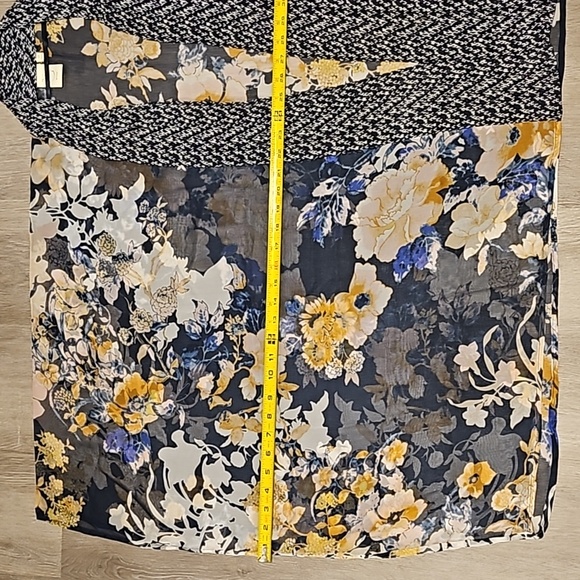 NWOT, Flowy Silk kimono by Eloise, one size - Picture 8 of 10